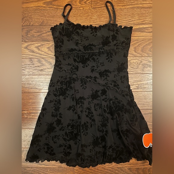 CIDER Floral Lace Mini Dres SIZE MEDIUM NWT - Picture 2 of 6